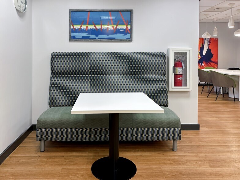 More Photos Of 2015 Ayrsley Town Blvd, Charlotte Coworking Space