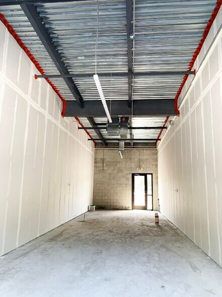 More Photos Of 3370 Rouse Rd, Orlando Storefront For Sale