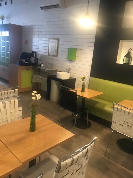 More Photos Of 1416 Avenue J, Brooklyn Restaurant For Lease