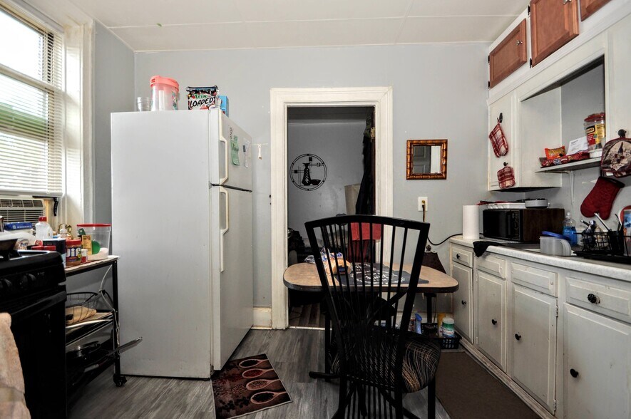 More Photos Of 200 E Elizabeth St, Pittsburgh Apartments For Sale