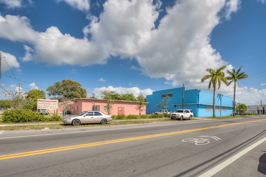 More Photos Of 3901 NW 2nd Ave, Miami Freestanding For Sale