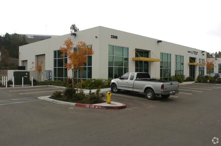 More Photos Of 2306 La Mirada Dr, Vista Warehouse For Lease