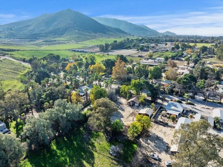 More Photos Of 11139 Laurel Ave, Bloomington Land For Sale