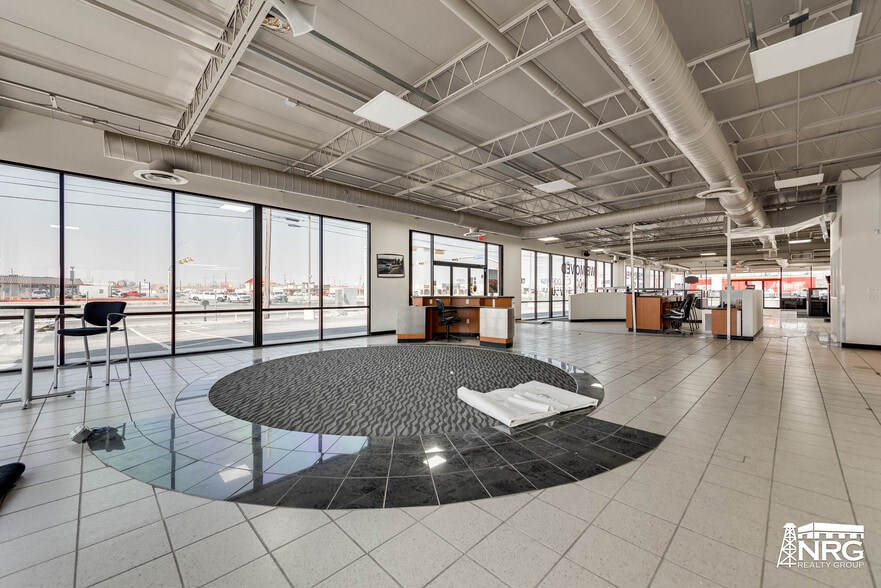 More Photos Of 3705 W Wall St, Midland Industrial For Sale