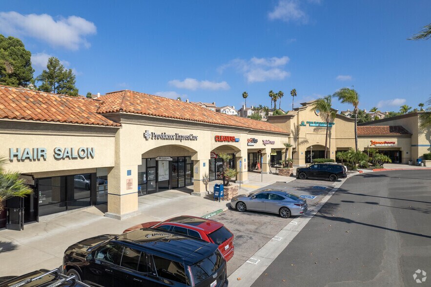 More Photos Of 26006 Marguerite Pky, Mission Viejo General Retail For Sale
