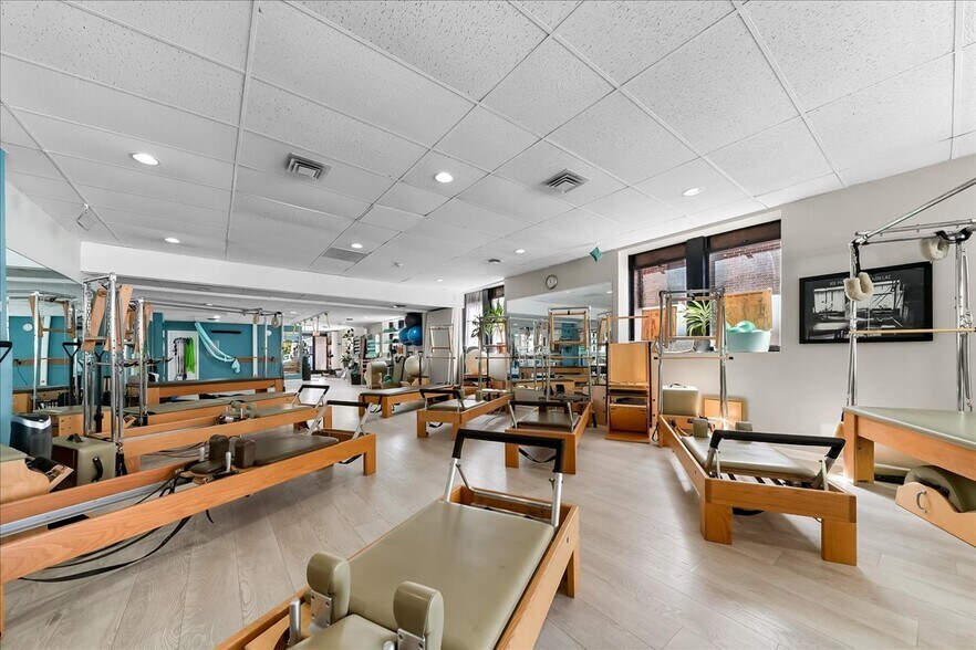 More Photos Of 13-15 S Chester Rd, Swarthmore Storefront Retail Residential For Sale