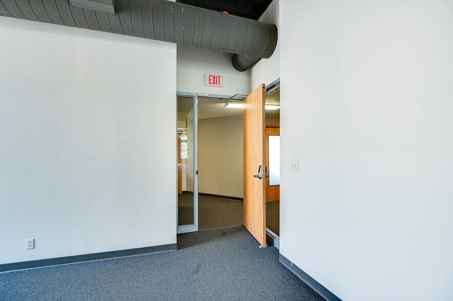 More Photos Of 211 N 1st St, Minneapolis Loft Creative Space For Lease