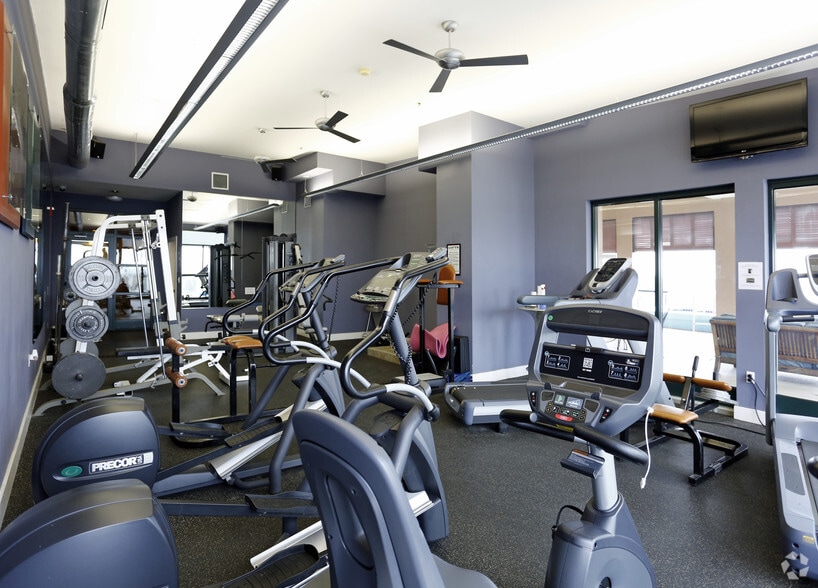 More Photos Of 505 Tennessee St, Memphis Multifamily For Sale