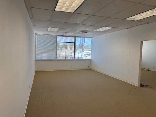 More Photos Of 2811 Castro Valley Blvd, Castro Valley Office Residential For Lease