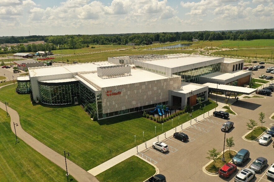 More Photos Of 4055 Roy Wilson Way, New Palestine Office For Lease