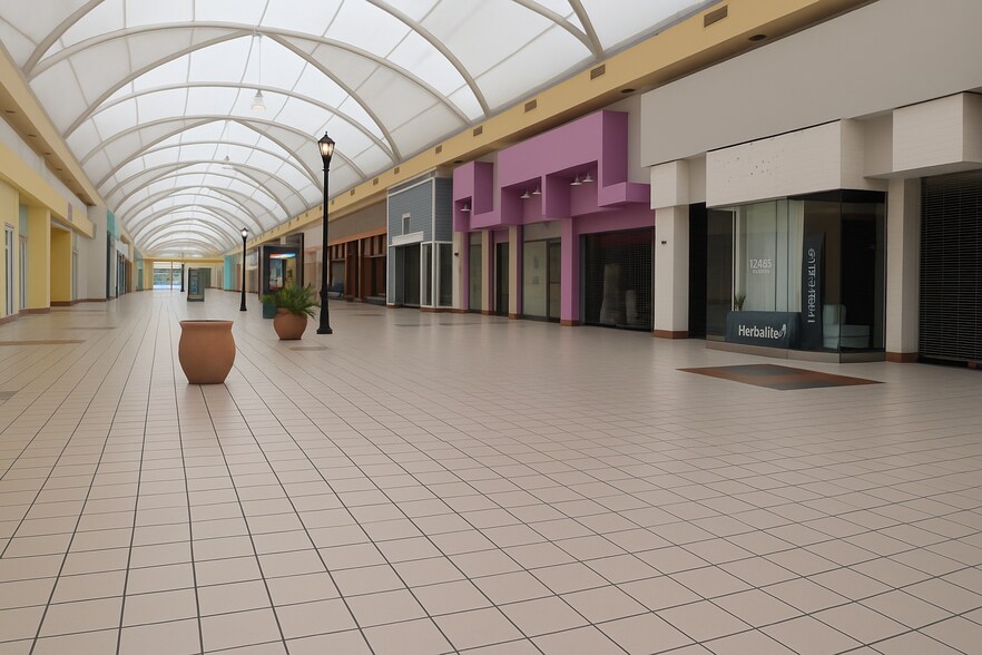 More Photos Of 1205 NE 163rd St, North Miami Beach General Retail For Lease