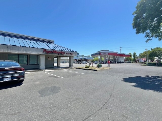 More Photos Of 5600-5628 Watt Ave, North Highlands Unknown For Lease