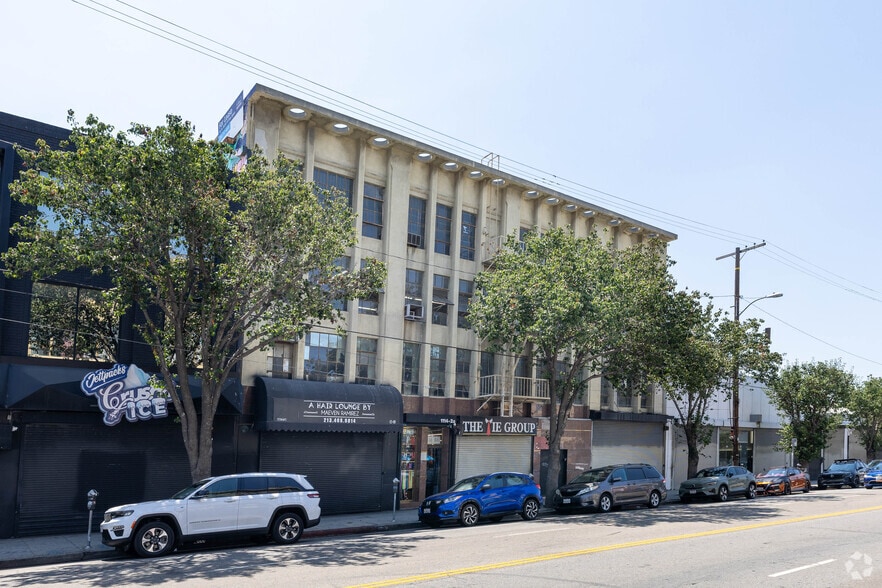 Primary Photo Of 1114 S Los Angeles St, Los Angeles Warehouse For Sale