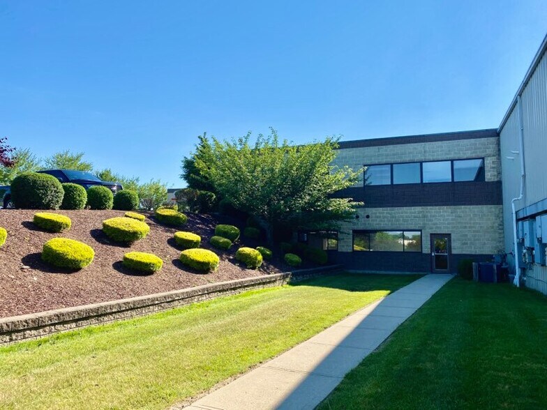 More Photos Of 230 Bilmar Ave, Pittsburgh Light Manufacturing For Lease