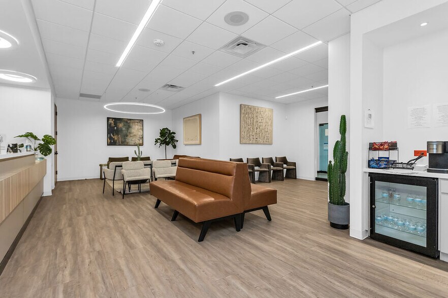 More Photos Of 5060 Tennyson Pky, Plano Medical For Sale