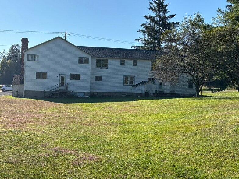 More Photos Of 6 Galli Curci rd, Highmount General Retail For Sale