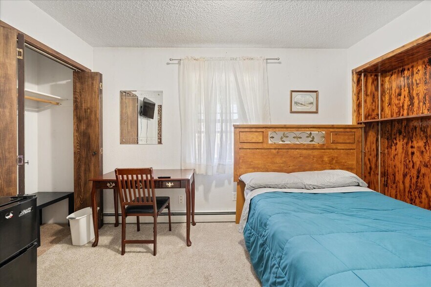 More Photos Of 205 A St, Fairbanks Apartments For Sale