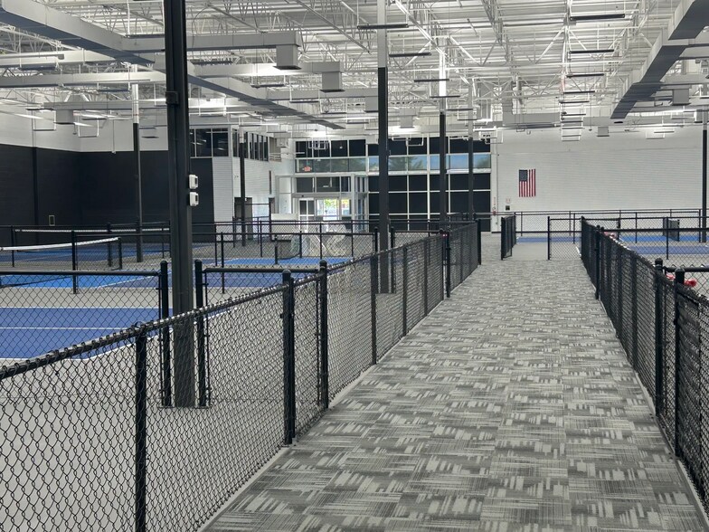More Photos Of 3615 S Federal Way, Boise Freestanding For Lease