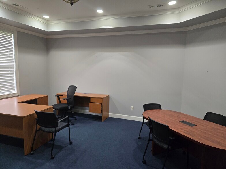 More Photos Of 4837 Rialto Rd, West Chester Loft Creative Space For Lease
