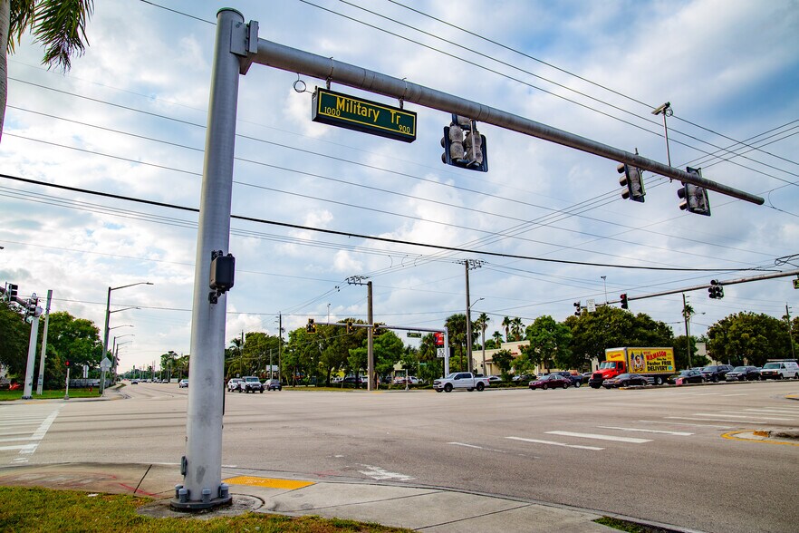 More Photos Of , West Palm Beach General Retail For Sale
