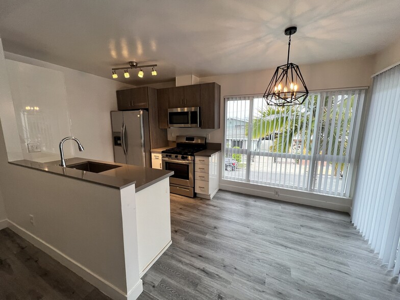 More Photos Of 720 N Market St, Inglewood Apartments For Sale