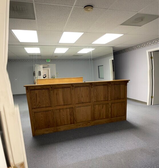 More Photos Of 2500 Center Point Pky, Birmingham Medical For Lease