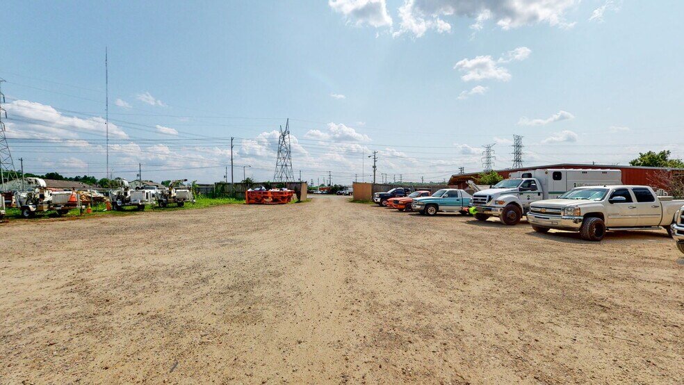 More Photos Of Captains Rite Cv, Memphis Land For Sale