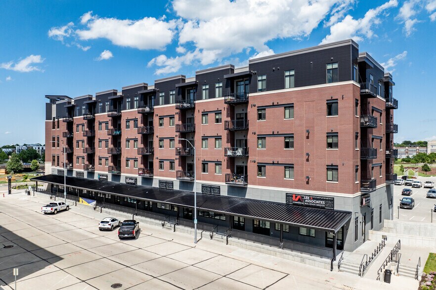 More Photos Of 200 S 21st St, Lincoln Unknown For Sale