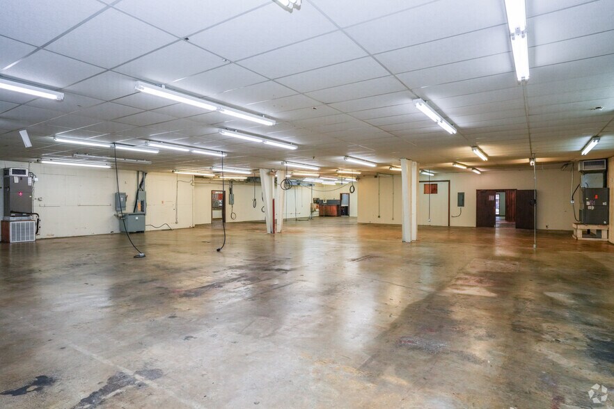 More Photos Of 2830 Breard St, Monroe Office For Sale