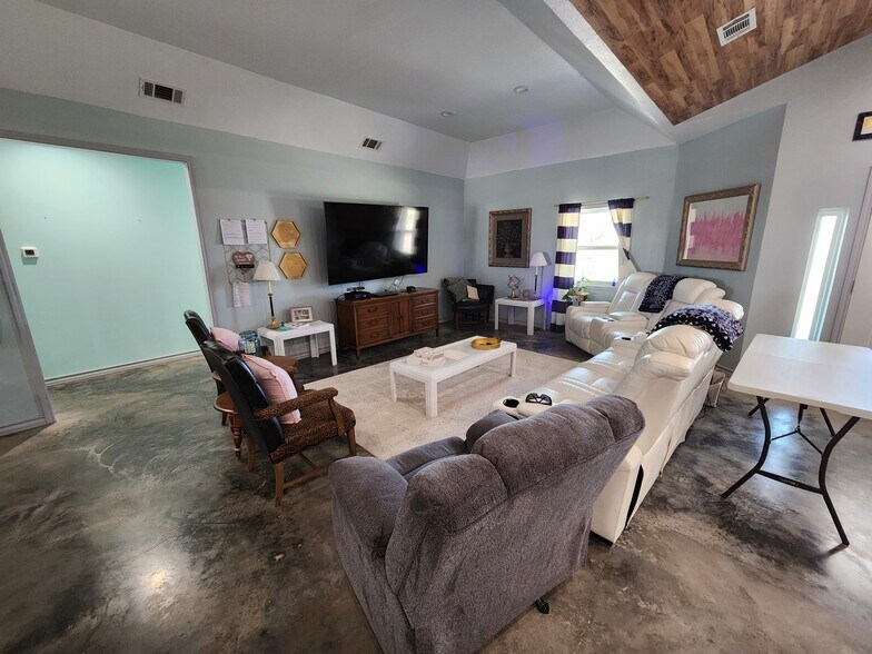 More Photos Of 24501 S County Road 1210, Midland Land For Sale