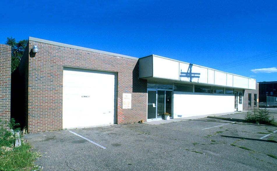 More Photos Of 3870-3880 Elm St, Denver Warehouse For Sale