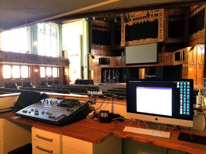 More Photos Of 50 Liberty Pole Way, Rochester Religious Facility For Lease