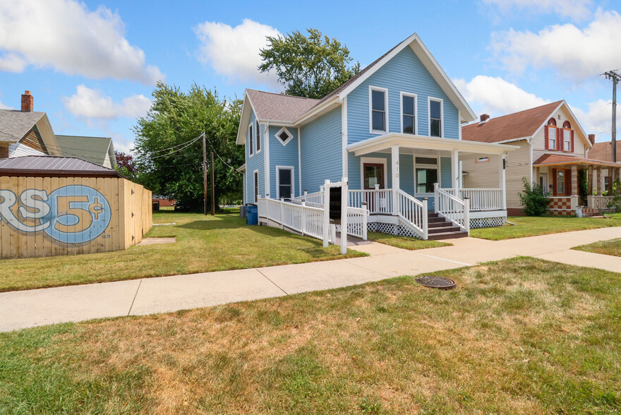 Primary Photo Of 410 Wabash St, Michigan City Freestanding For Sale