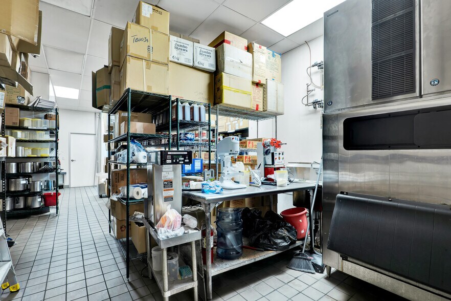 More Photos Of 506 S Myrtle Ave, Monrovia Storefront For Sale