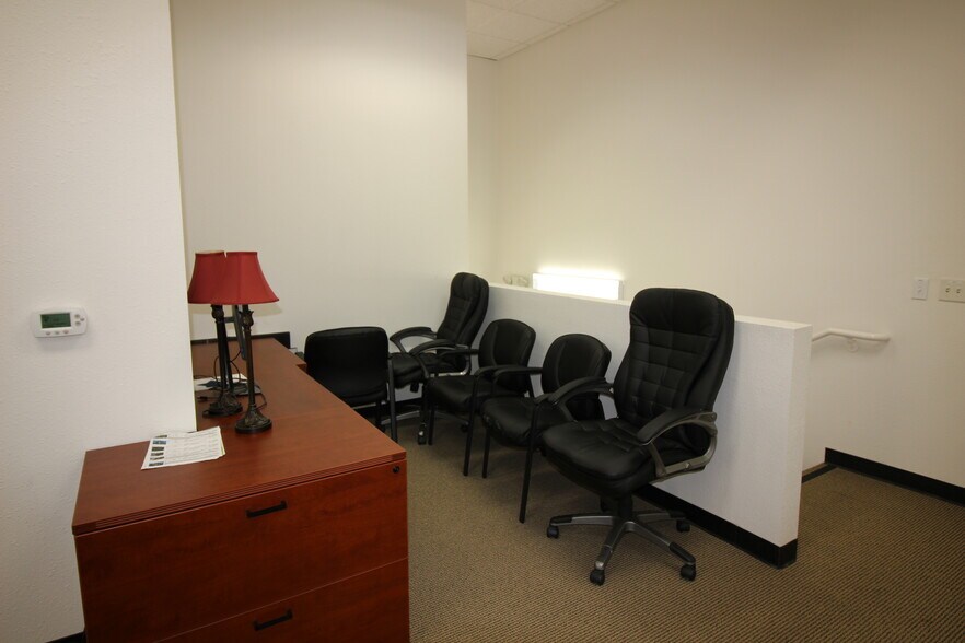 More Photos Of 6350-6362 Clark Ave, Dublin Light Manufacturing For Sale