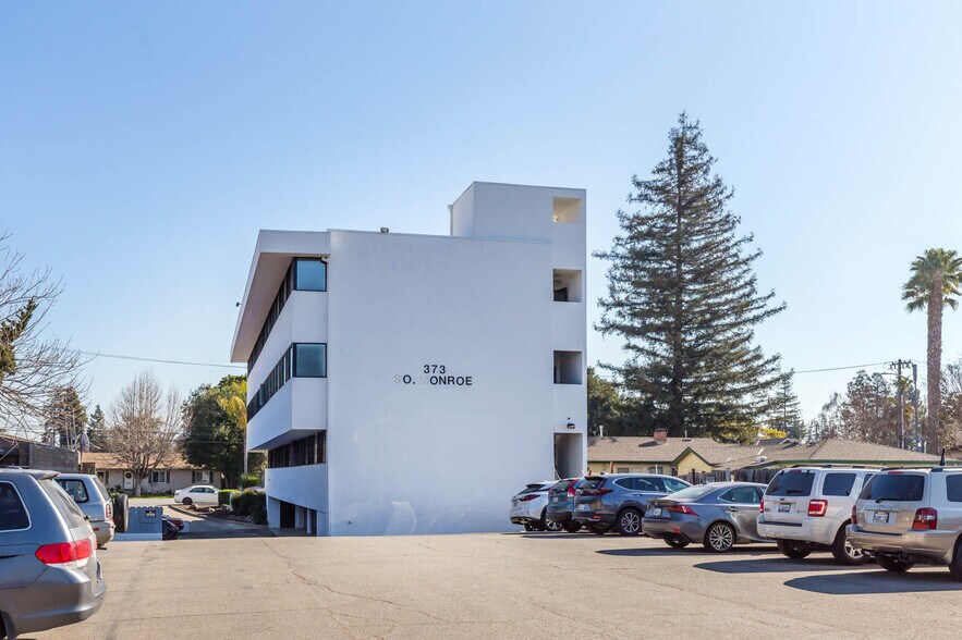 More Photos Of 373 S Monroe St, San Jose Medical For Sale
