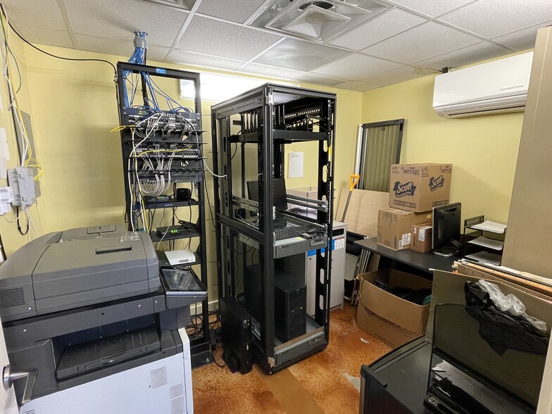 More Photos Of 455 E 200 S, Salt Lake City Office For Sale