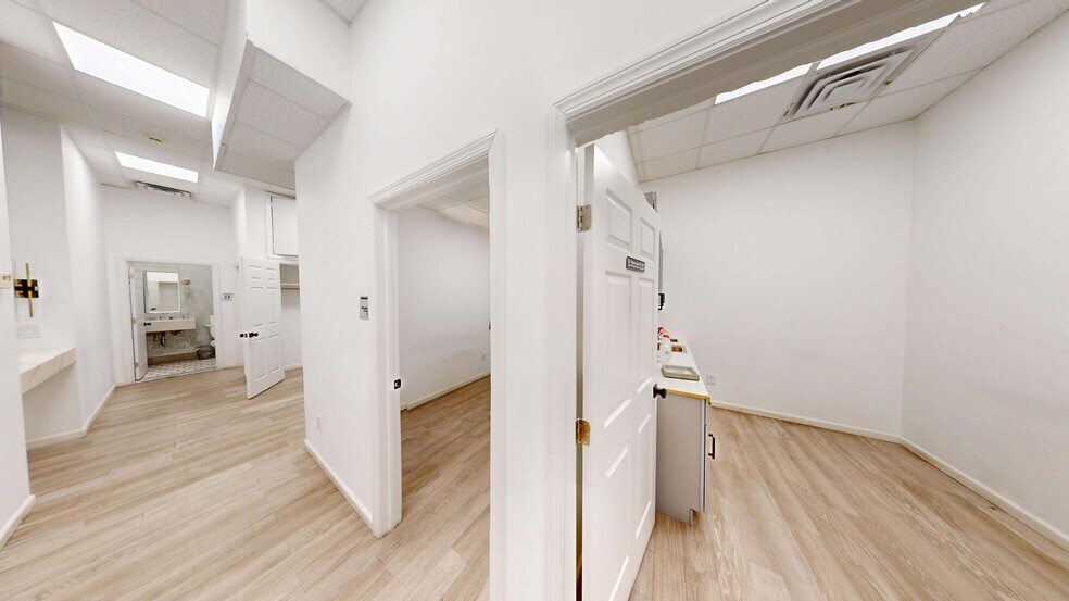 More Photos Of 1716 Coney Island Ave, Brooklyn Medical For Lease