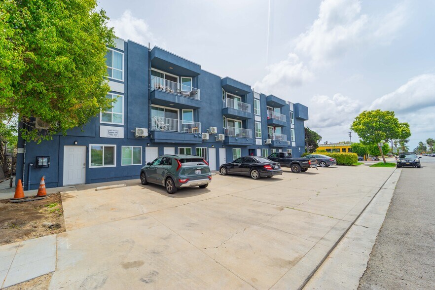 More Photos Of 2120 Mission Ave, San Diego Apartments For Sale