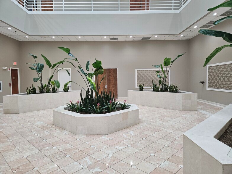 More Photos Of 2841 Hartland Rd, Falls Church Office For Sale