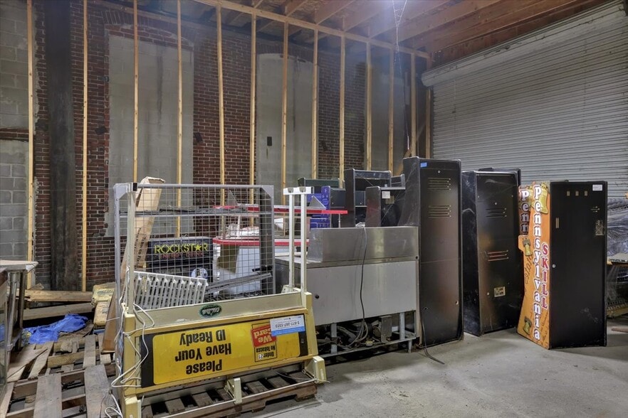 More Photos Of 701 Bingaman St, Reading Industrial For Sale