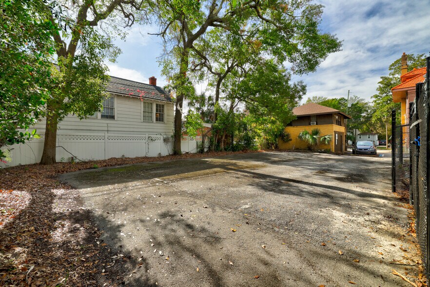 More Photos Of 2054 Park St, Jacksonville Medical For Lease