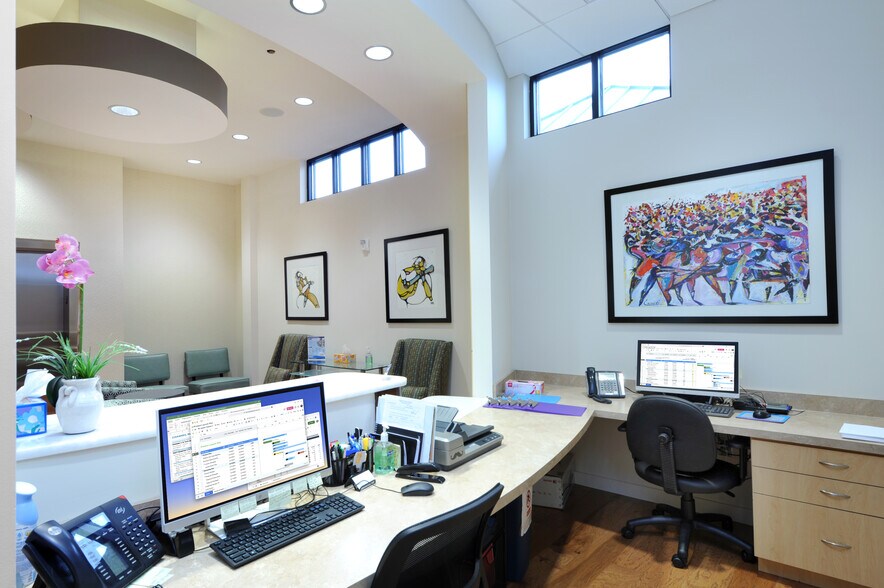 More Photos Of 3450 Acworth Due West Rd, Kennesaw Medical For Sale