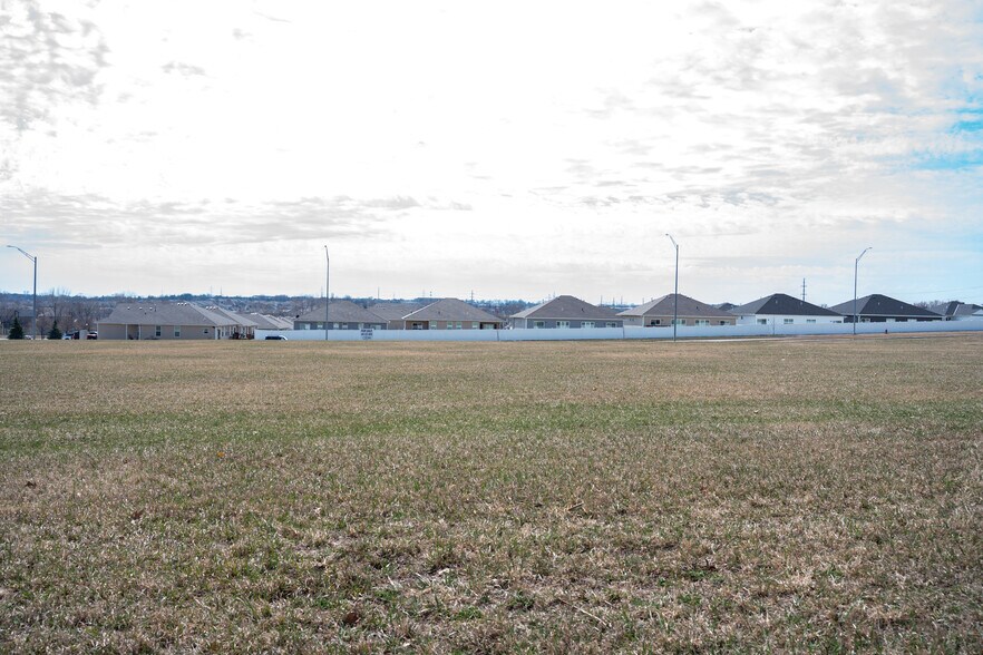 More Photos Of 8541 Express dr, Lincoln Land For Sale