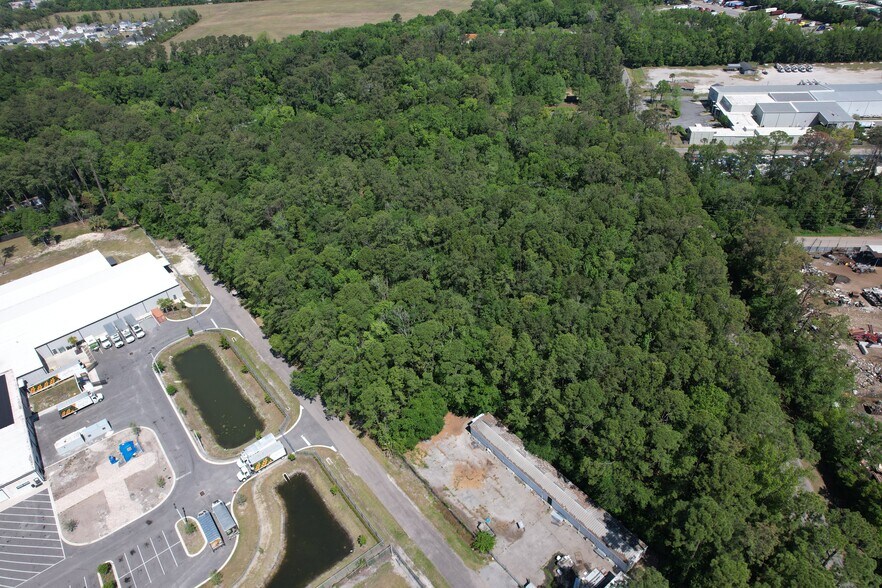 More Photos Of 0 Edgewood Dr, Jacksonville Land For Sale