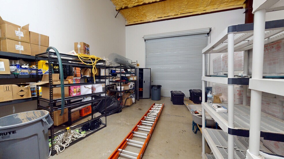 More Photos Of 12112 Anderson Mill Rd, Cedar Park Warehouse For Sale