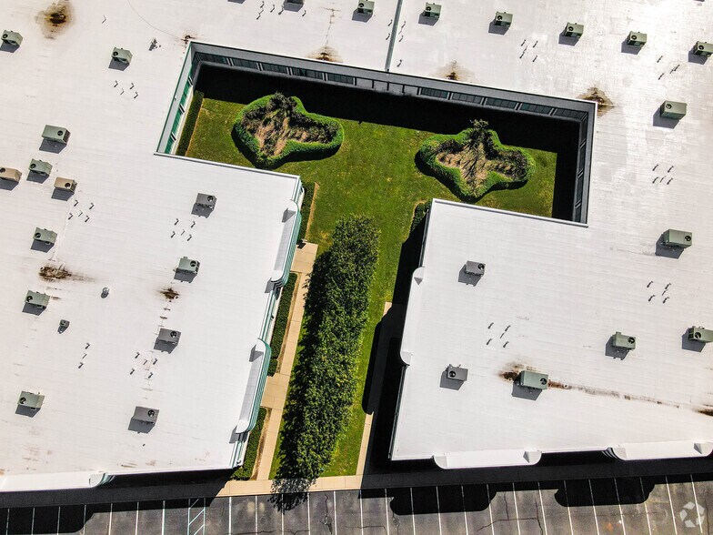 More Photos Of 2805 Veterans Memorial Hwy, Ronkonkoma Medical For Lease