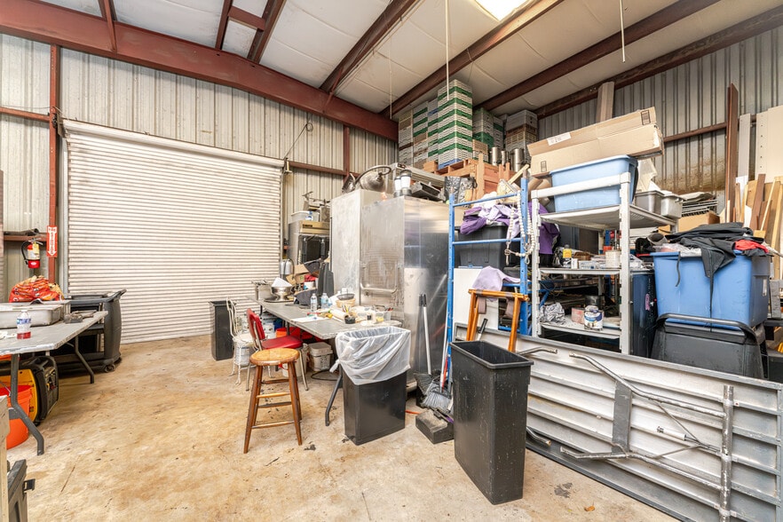 More Photos Of 23064 Harbor View Rd, Port Charlotte Warehouse For Sale