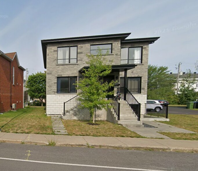 Primary Photo Of , Saint-jean-sur-richelieu Multifamily For Sale