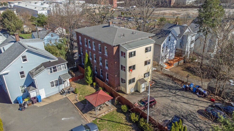 More Photos Of 194-196 Curtis St, New Britain Apartments For Sale